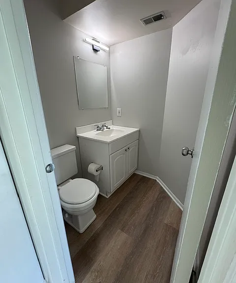 2910 Byron Ct — Photo 7