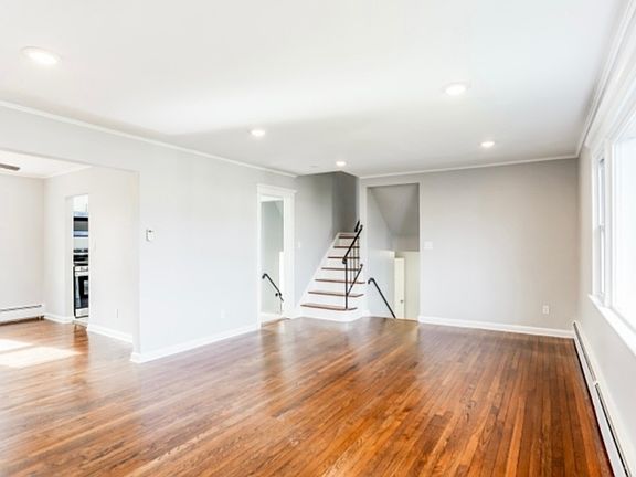 5th image of 640 Bergen St #2