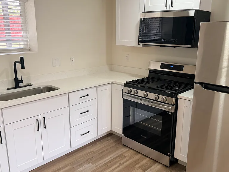 6531 S 3795 W — Photo 5