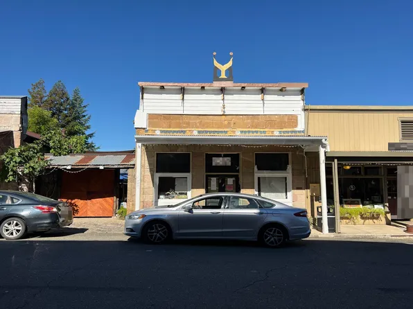 8307 Main St, Mokelumne Hill, CA 95245