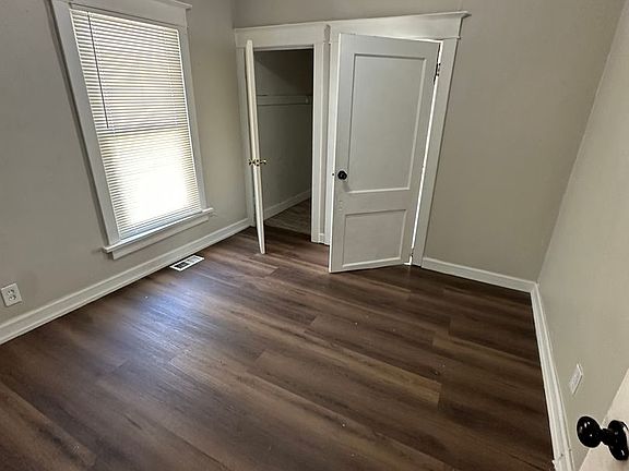 5th image of 2900 E 21st St
