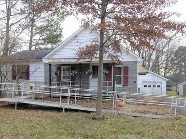 333 Lauder Ave NW, Warren, OH 44483