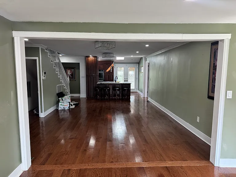 Walnut Ln — Photo 6
