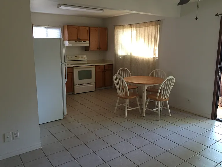 18 Haliu St #A — Photo 3