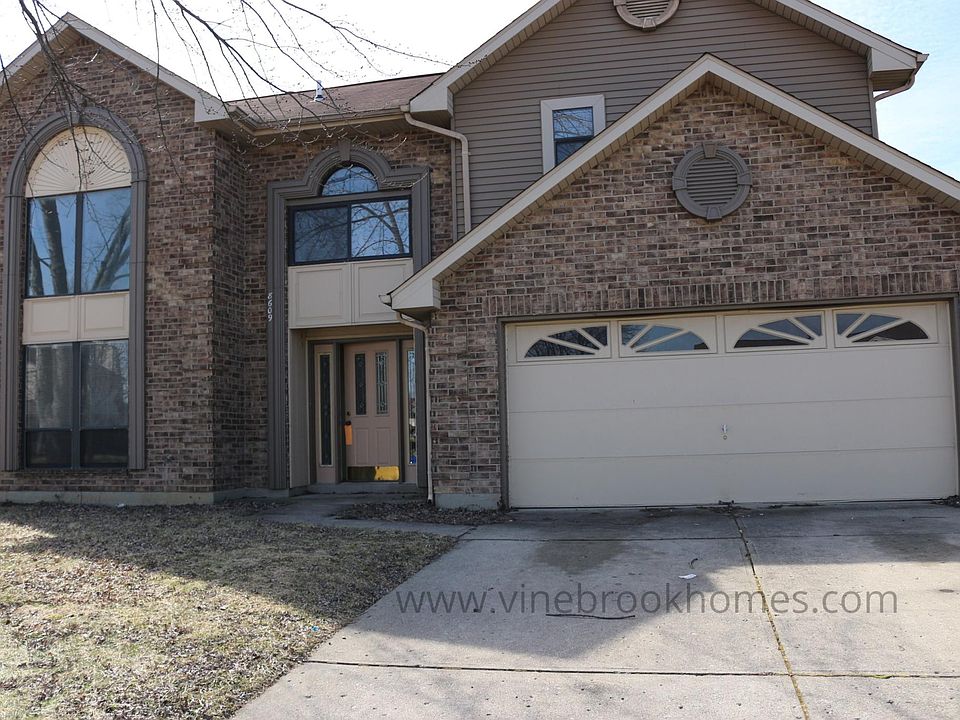 1st image of 8609 Deer Haven St