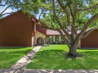2011 Briar Ln, Richmond, TX 77469