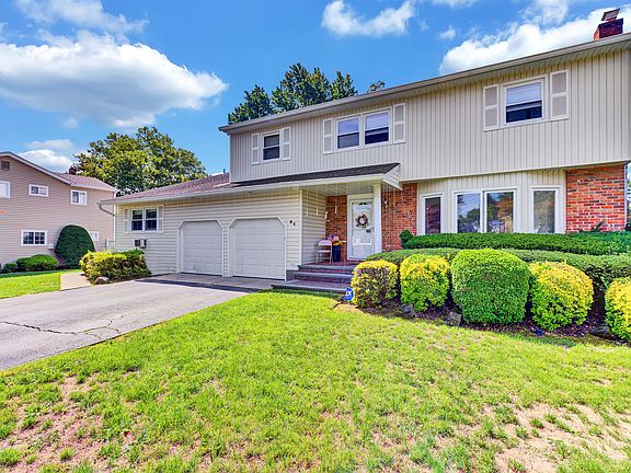 2nd image of 84 White Oak St #2
