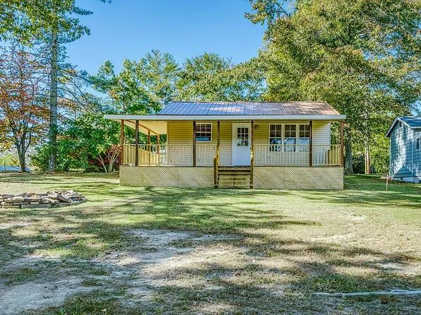 90 Linger Lake Trl, Crossville, TN 38571