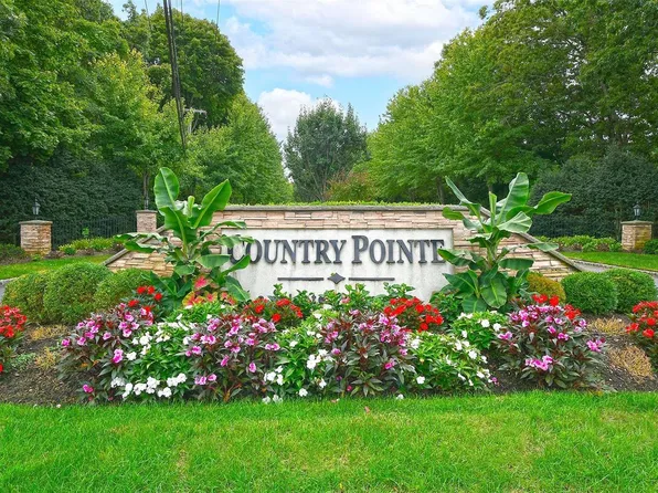 16 Halley Court #16, Nesconset, NY 11767