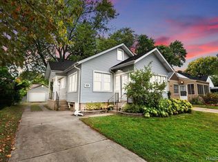 504 S Edgeworth Ave, Royal Oak, MI 48067