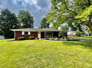 4493 Darby St, Center Valley, PA 18034