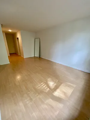 Rented by Compass | media 12