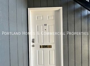 15790 SE Division St #17, Portland, OR