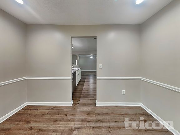 4th image of 589 Lakewater View Dr