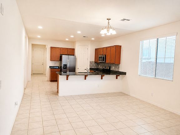 5th image of 20415 E Domingo Rd