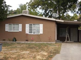 2005 E Hampton Way, Fresno, CA 93726