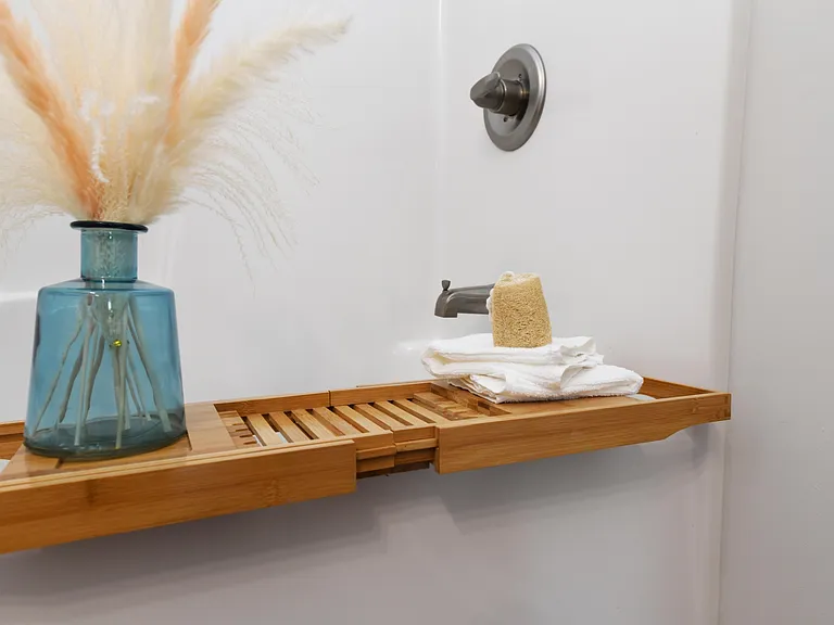Bathroom decor