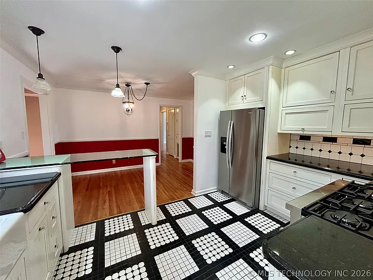 4177 S Troost Pl — Photo 10