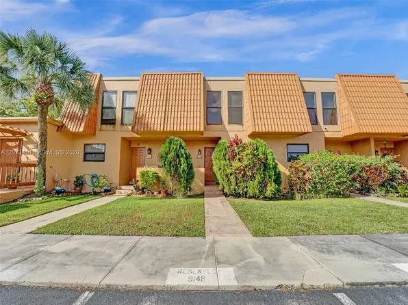 9148 Limetree Ln #181, Hollywood, FL 33024