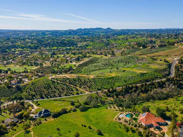 0 Via Vonnie #3, Fallbrook, CA 92028