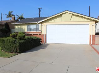 1423 W 180th St, Gardena, CA 90248