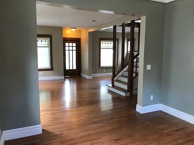 720 Forest St — Photo 4