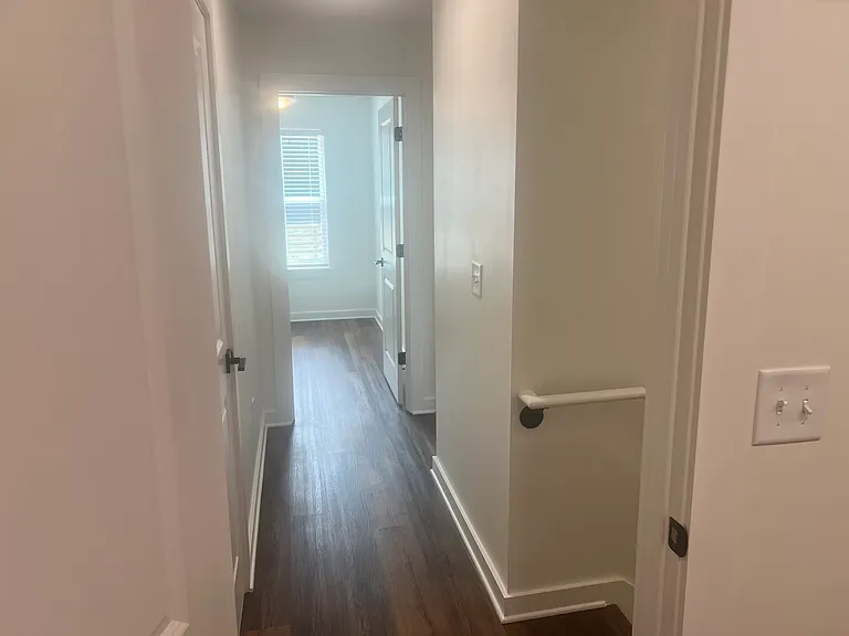 2100 Airport Rd — Photo 11
