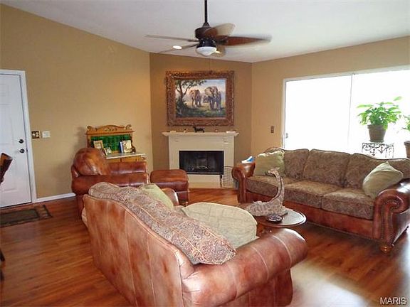 5th image of 1205 Mangrove Ln APT 9