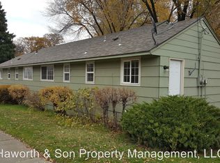 722 W 17th St, The Dalles, OR