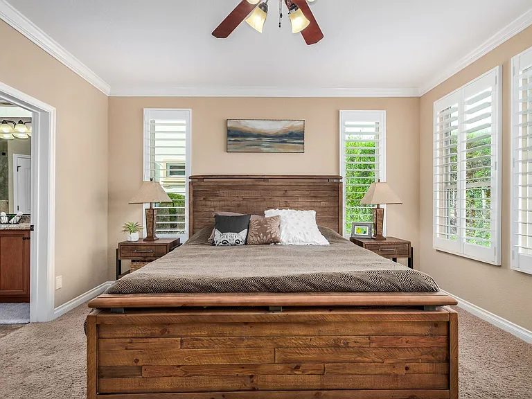 856 E Harmony Way — Photo 6