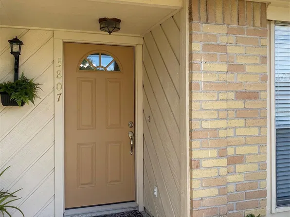 3807 Westheimer Place Dr, Houston, TX 77082