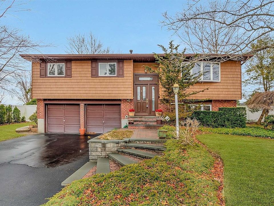 1st image of 6 Woodlawn Ave