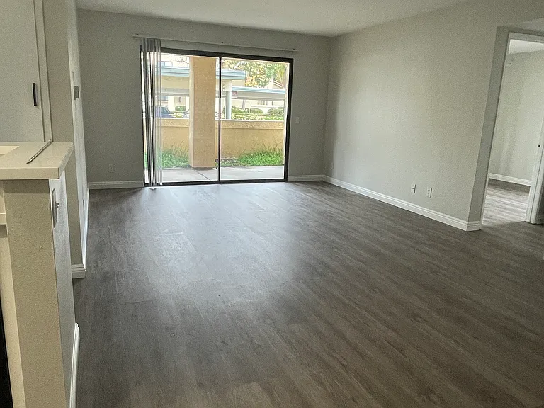 Arroyo Vista Apartments — Photo 13