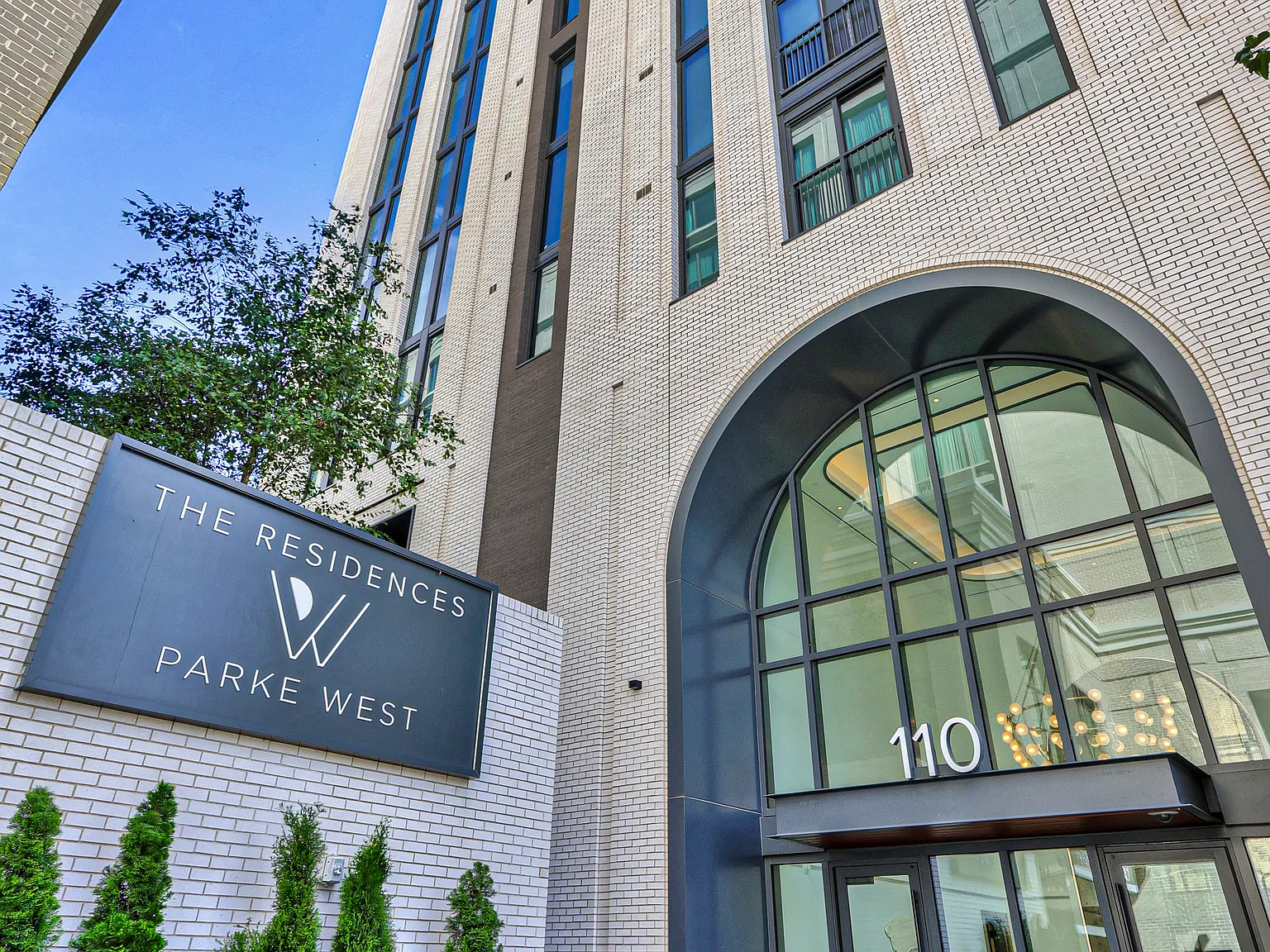 Parke West — Photo 2