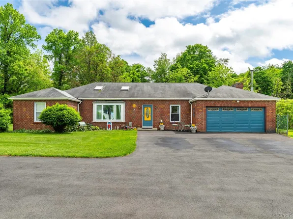 21 E Mountain Road S, Cold Spring, NY 10516