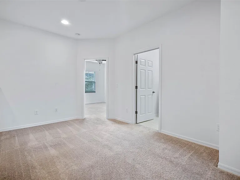 8149 Mosaic Ln — Photo 9