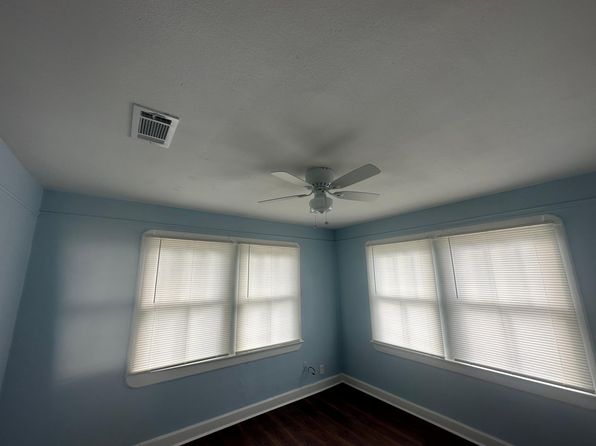 608 4th St APT B, Westwego, LA 70094