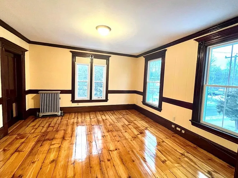 53 Messer St #C — Photo 8