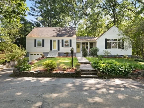 6R County Rd, Andover, MA 01810