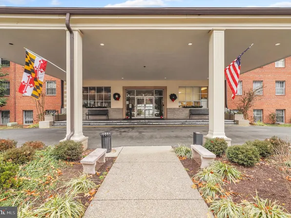 5301 Westbard Cir APT 438, Bethesda, MD 20816