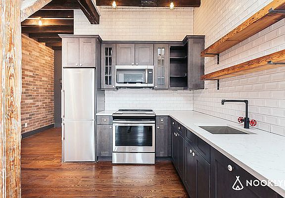 3rd image of 269 Melrose St #3E