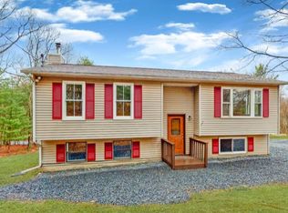 313 Laurel Way, Dingmans Ferry, PA 18328
