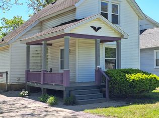 957 Adams St, Monroe, MI 48161