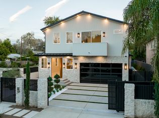 15002 Otsego St, Sherman Oaks, CA 91403