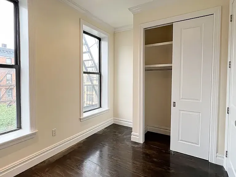 128 2nd Ave #D2 — Photo 11