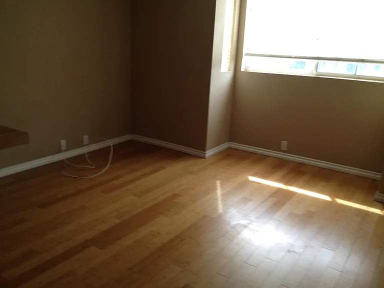 2652 A St #E — Photo 2