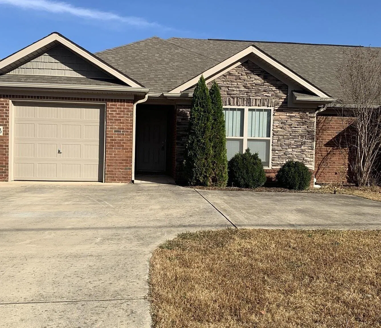 2 bed, 2.0 bath, 1145 sqft, $1,300 — Photo 1