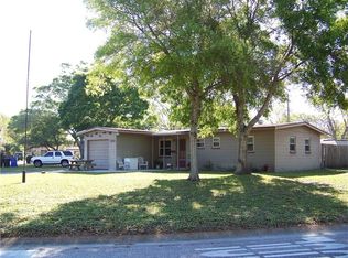 1990 70th Ter N, Saint Petersburg, FL 33702
