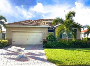 3241 Birch Tree Ln, Alva, FL 33920