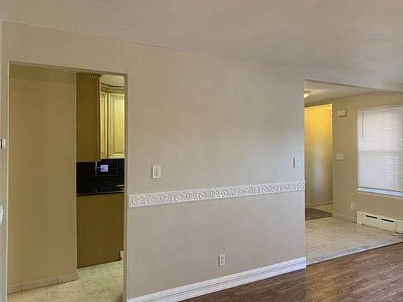 2nd image of 2433 Mill Ave